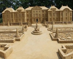 sand sculptures feature